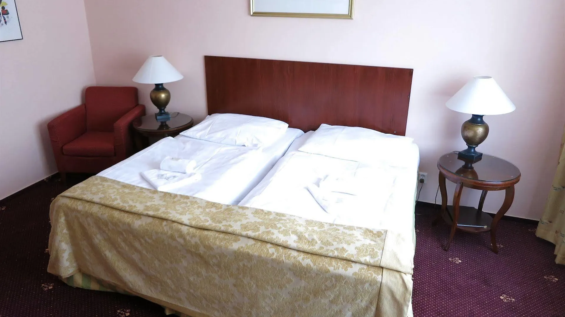 Hotel Mira Inn Prague